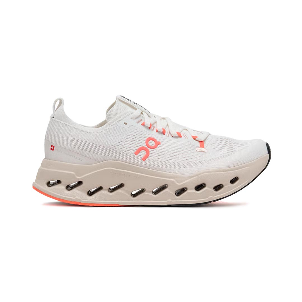 ZAPATO RUNNING ON CLOUDSURFER MAX BEIGE