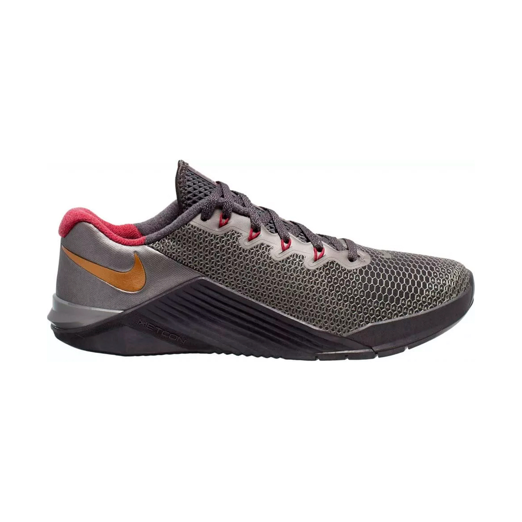 ZAPATO TRAINNING NIKE METCON 5 PRM GRY/GLD-RD-MT PEWTER-GRY DAMA 