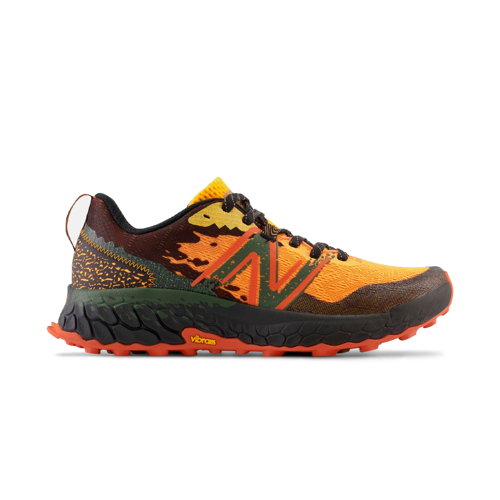 ZAPATO RUNNING NEW BALANCE HIERRO V7 AMARILLO/NARANJA CABALLERO