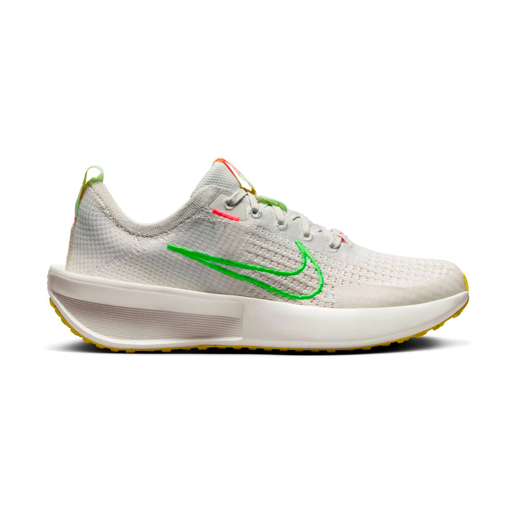 ZAPATO RUNNING NIKE INTERACT RUN  LT BN/GRN STRK-HYPR PNCH-BRLY