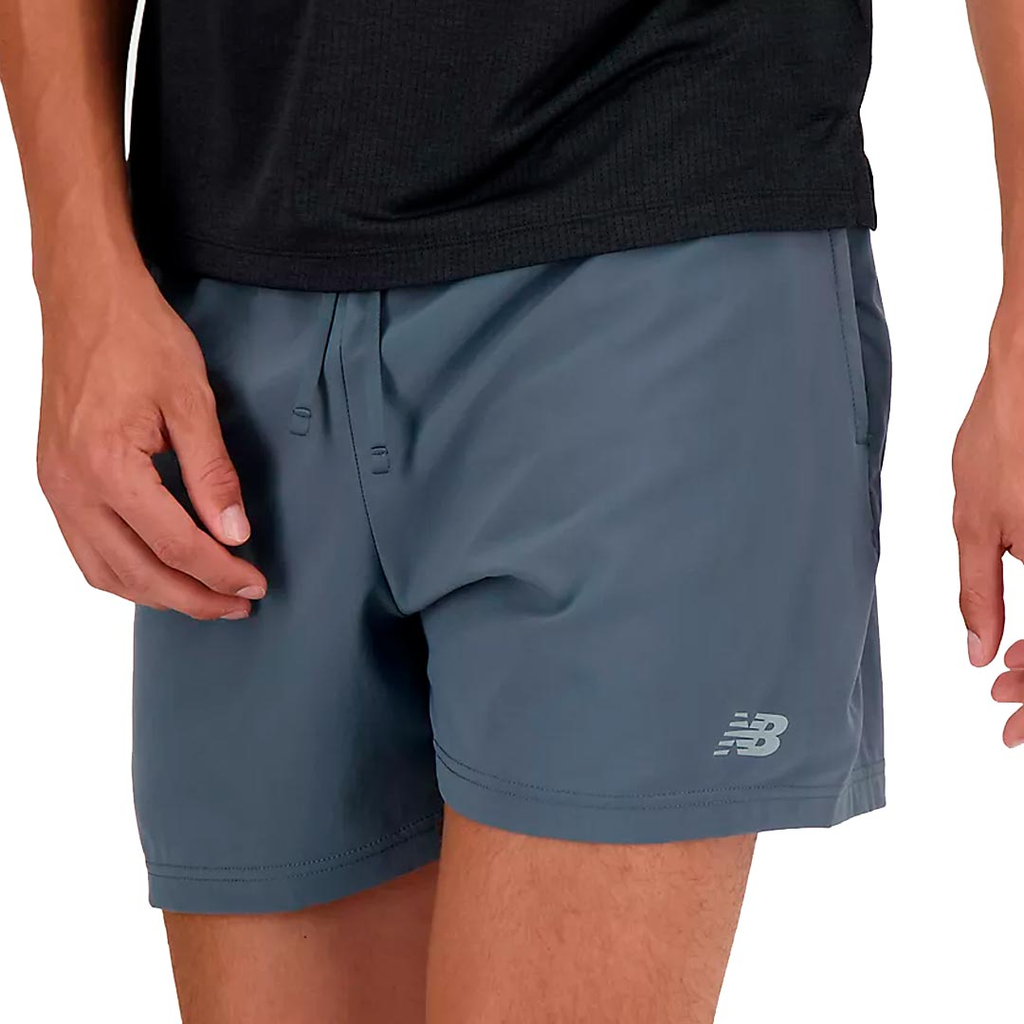SHORT NEW BALANCE SPORT ESSENTIALS GREY