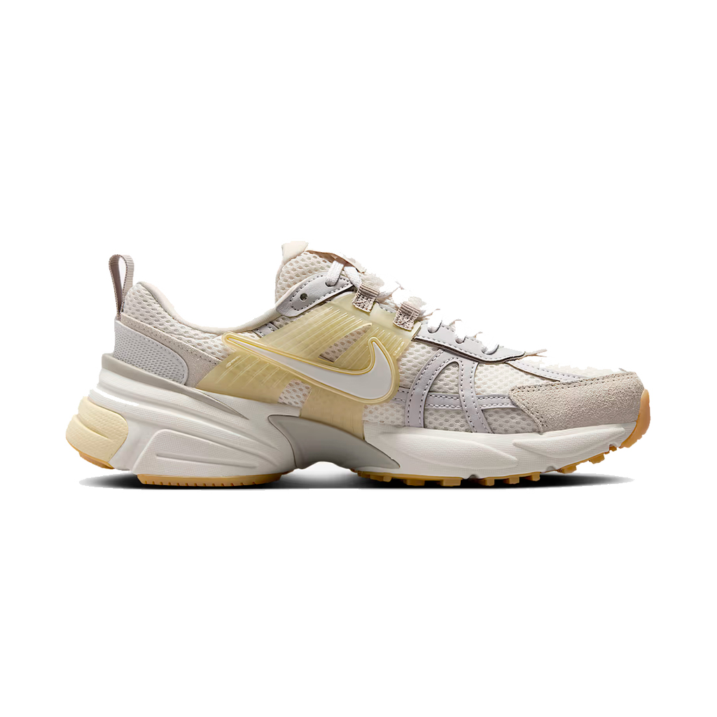 ZAPATO RUNNING NIKE V2K RUN OPP1 PHANTOM/WHITE-LT KHK-CLLG GRY