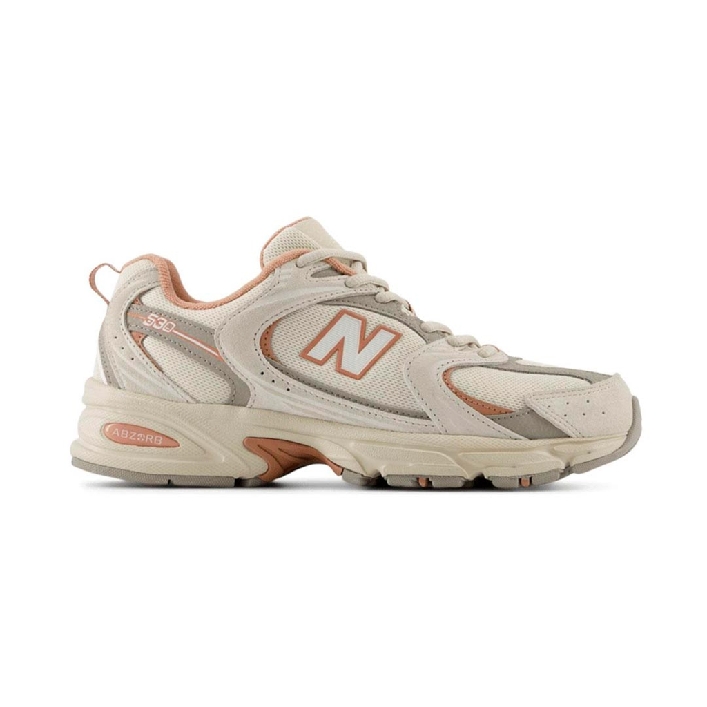 ZAPATO LIFESTYLE NEW BALANCE 530 SUEDE CORE WHITE - BROWN