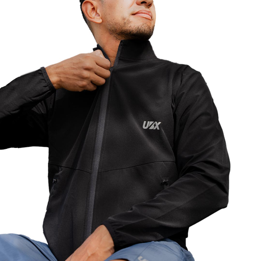 CHAQUETA UBX FITNESS CON CIERRE NEGRO